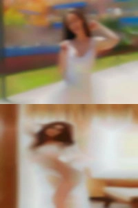 Middle-aged Washburn, Illinois nude women in the bathroom pooping