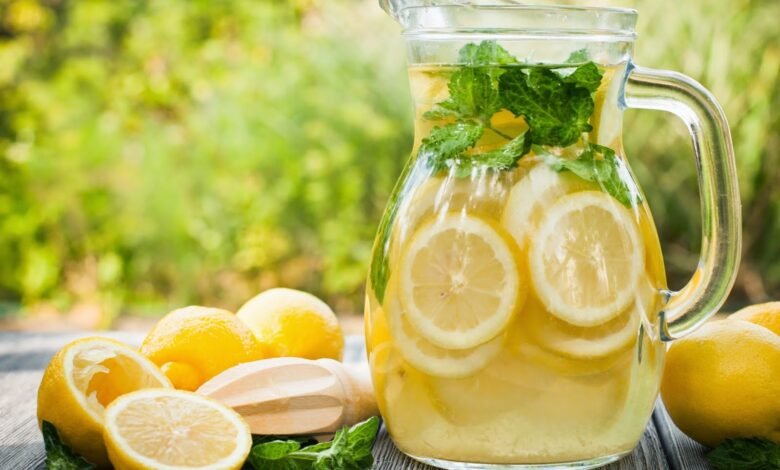 os 20 benefícios do suco de limão para saúde