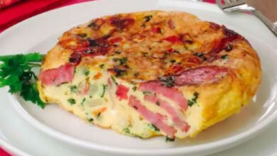 omelete de couve flor delicioso, uma refeição completa em poucos passos