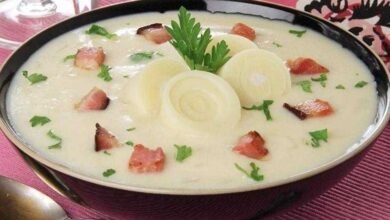 Sopa-creme de palmito com bacon