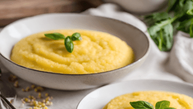 Polenta de Milho Cremosa: Uma Explosão de Sabores na Sua Mesa!