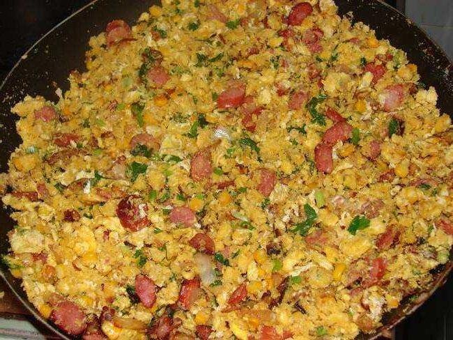 farofa com bacon e calabresa