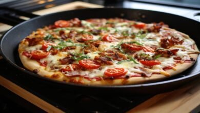 A pizza de frigideira é uma solução prática e rápida para quem deseja uma refeição deliciosa e fácil de preparar.